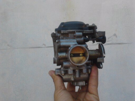 ขาย คาร์บูเรเตอร์    sr 400  ราคาถูก ครับ
