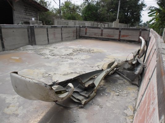 ขาย กระบะคาร์โก้ 5 เมตร HINO คานกว้าง75 ขาย กระบะคาร์โก้ 5 เมตร HINO คานกว้าง75