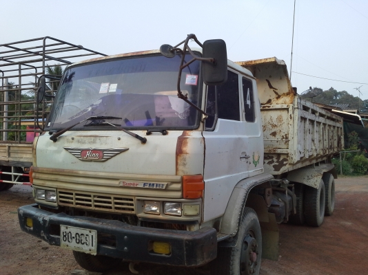 รถบรรทุก ๑๐ ล้อ