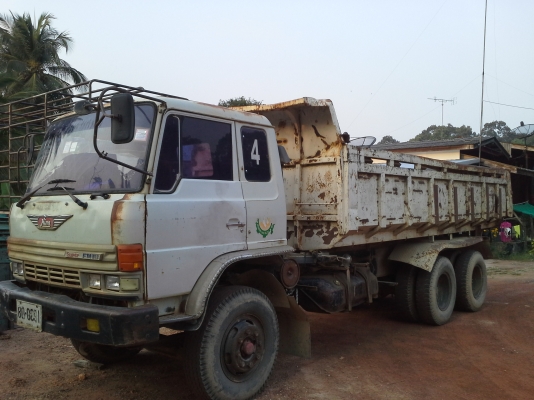 รถบรรทุก ๑๐ ล้อ