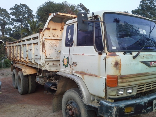 รถบรรทุก ๑๐ ล้อ