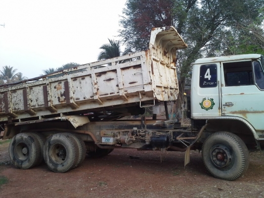 รถบรรทุก ๑๐ ล้อ