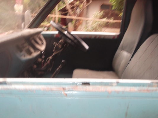 หกล้อ isuzu 85 กระบะ 10 เมตร 30 cm