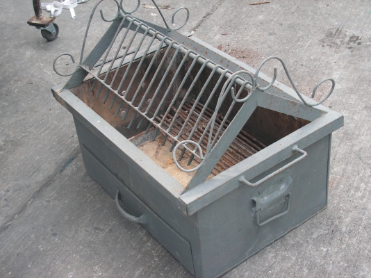 เตาปิ้งไส้กรอก เตาปิ้งไส้กรอก