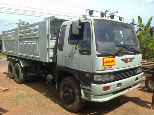 HINO FM 3M - 240 HP M10C ปี 40 รถพ่วงแม่+ลูก แม่กระบะดั๊มพ์คอกเหล็ก 12 ตันของสามมิตรลอนเฉียง ลูก 2 คานดั๊มพ์เหล็กฝาข้างแผ่นเรียบสวย เครื่องแน่นแห้งแรงดี ภายในเก๋งคอนโซลสวยครบ แอร์เย็น พวงมาลัยเพาเวอร์ เบรคทริ๊ปฟี้ ช่วงล่างคัชซีสวยยางสภาพดีมากพร้อมบรรทุกพร