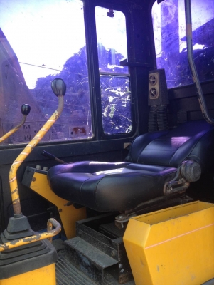 ต้องการขายรถแบคโฮ 120-3