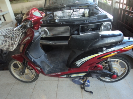 ขายแล้วคับรอส่งรถไฟฟ้า lion 4500บาท