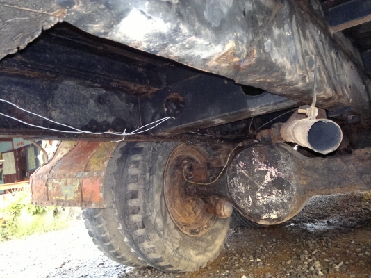 ขายรถ ISUZU หัวยาว กระบะบรรทุกรถเกี่บวข้าว ขายรถ ISUZU หัวยาว กระบะบรรทุกรถเกี่บวข้าว