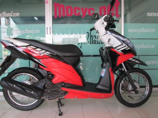 ขาย click110I ลายสตรีท สีดำ แดงรุ่นนี้เครื่องดีมาก รอบเบาแทบไม่ได้ยินเสียง เงียบมาก 27500