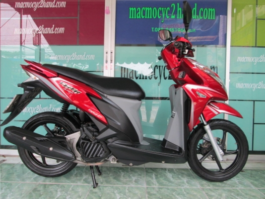 ขาย click110I ลายสตรีท สีดำ แดงรุ่นนี้เครื่องดีมาก รอบเบาแทบไม่ได้ยินเสียง เงียบมาก 27500