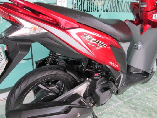 ขาย click110I ลายสตรีท สีดำ แดงรุ่นนี้เครื่องดีมาก รอบเบาแทบไม่ได้ยินเสียง เงียบมาก 27500