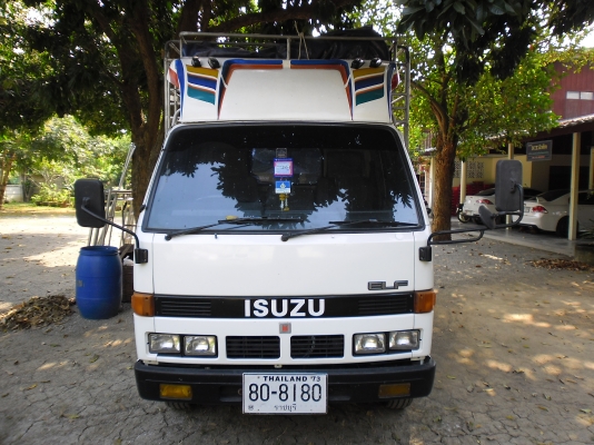 ขาย 6 ล้อ NKR สวยๆ ครับ ( หัวลากคัสซี )