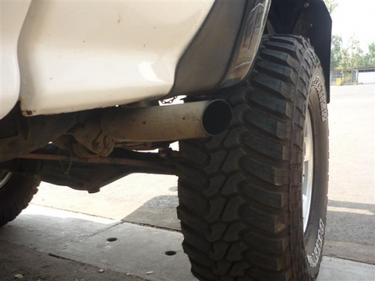 ต้องการขาย toyota mity X  สีขาว ขับ 2 ยกสูง ยาง 33"