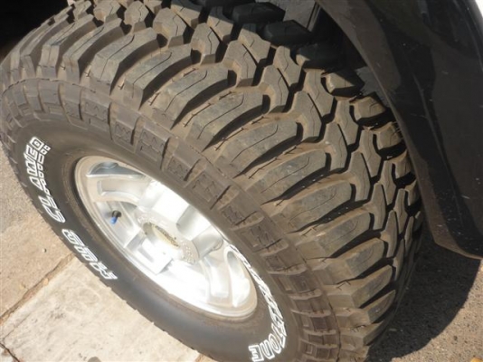 ต้องการขาย toyota mity X  สีขาว ขับ 2 ยกสูง ยาง 33"