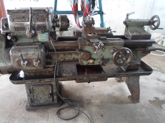 เครื่องกลึงญี่ปุ่น 5 ฟุต  เกียร์บล็อก  45,000