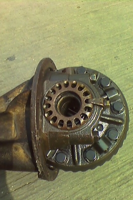 ขายเฟืองท้ายtoyota   ขายแล้วครับขอบคุณพี่เสือครับ