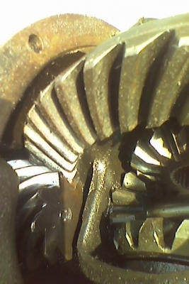 ขายเฟืองท้ายtoyota   ขายแล้วครับขอบคุณพี่เสือครับ