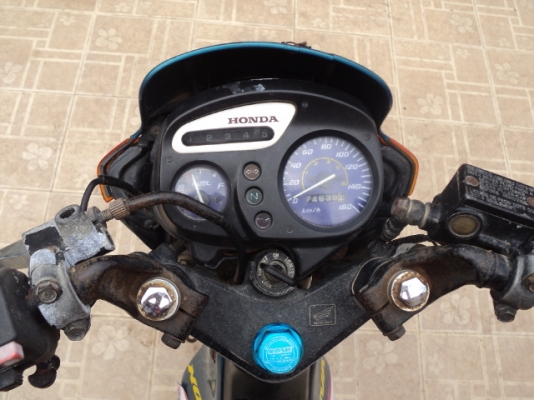 ขายเทน่านิว ราคา 5000 บาท 082-7351609