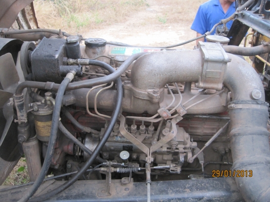 ขายรถบรรทุกติดเครน6ล้อHINO F173 เครน4ตัน4ปอก3ชัก เครื่อง EH700 168แรงกระบะยาว6เมตร