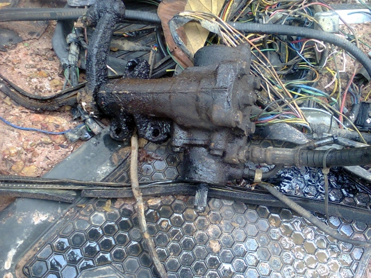 กระปุกพวงมาลัยเพาเวอร์