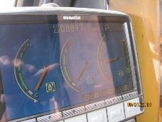 ขายรถแบคโฮ KOMUTSU PC200รุ่น7และรุ่น8