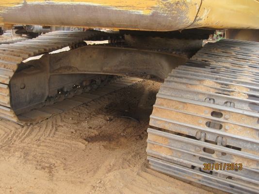 ขายรถแบคโฮ KOMUTSU PC200รุ่น7และรุ่น8