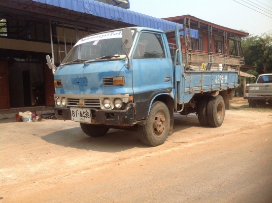 ขาย 6 ล้อกลาง ISUZU.  สภาพดี พร้อมใช้งาน TL. -85. แรง ช่วงสั้น