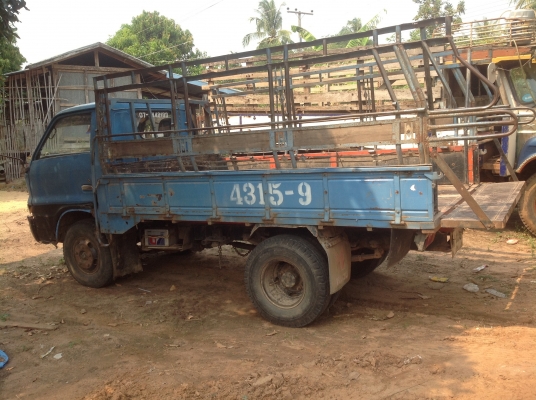 ขาย 6 ล้อกลาง ISUZU. สภาพดี พร้อมใช้งาน TL. -85. แรง ช่วงสั้น ขาย 6 ล้อกลาง ISUZU. สภาพดี พร้อมใช้งาน TL. -85. แรง ช่วงสั้น