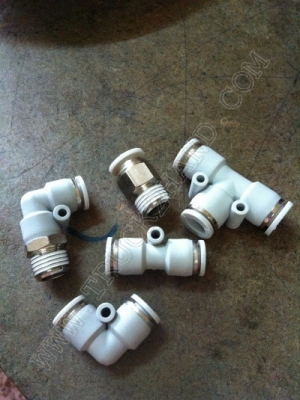 อุปกรณ์อะไหล่รถพ่วงขายปลีกและขายส่ง//ติดต่อคุณศุภัท 086-908-8952