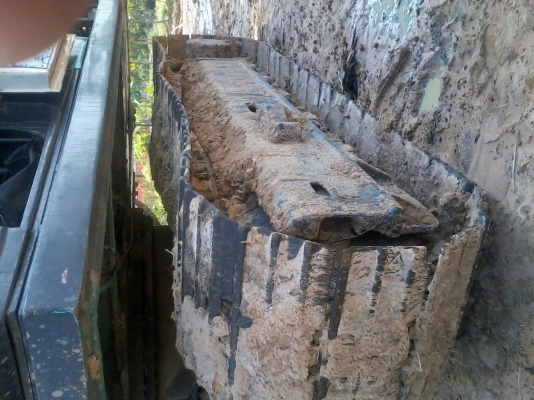 ขายรถแบคโฮ KOBELCO รุ่น2และ KOMUTSU PC71รุ่น7 ราคา650000รถพร้อมใช้งาน