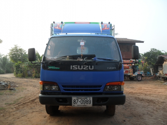 ขายรถบรรทุก 6 ล้อ อีซูซุ