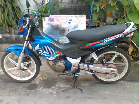 ขาย SONIC125 ตัวเก่าเครื่องเดิมๆ ขาย SONIC125 ตัวเก่าเครื่องเดิมๆ