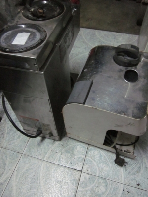 ขายตามสภาพ-เครื่องบด/ชงกาแฟ 2 เครื่อง เพียง 4,500 บาท ขายตามสภาพ-เครื่องบด/ชงกาแฟ 2 เครื่อง เพียง 4,500 บาท