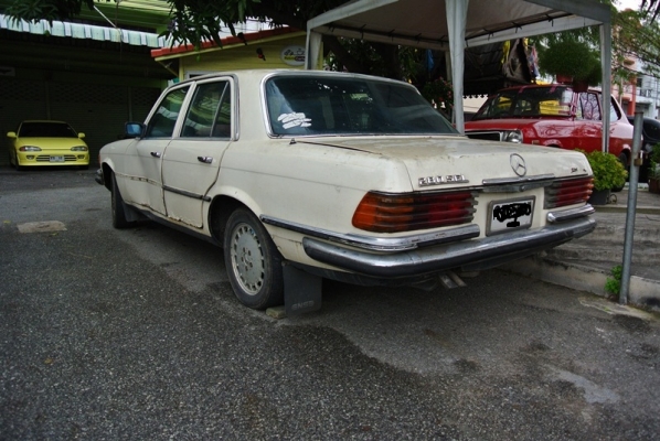 ขายซาก Benz w116 280s