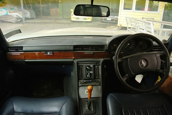 ขายซาก Benz w116 280s