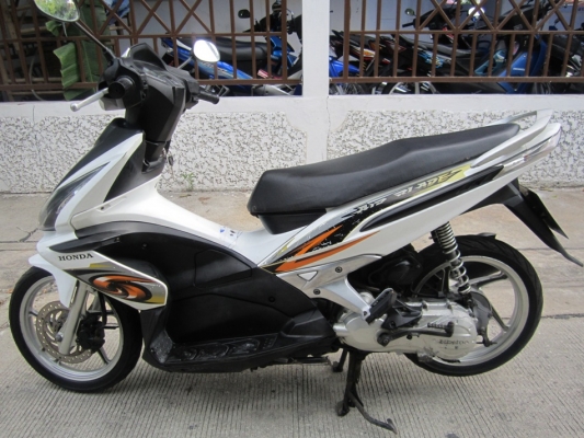 ขายด่วน air blade ปี49เครื่องดีเดิมๆ ล้อแม็ก ชุดโอนครบ