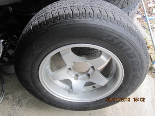 ขายแม็ก 17 ก้านยก 6 รู 139.7 ใส่ 4WD ได้