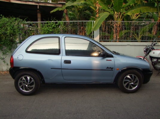 ขาย opel cosa swing 3 ประตู ทะเบียนโอน