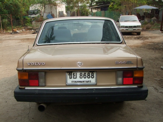 ขายไอ้รถถัง volvo 244 gl เดิมๆเครื่อง 1j ลงเล่มเรียบร้อย