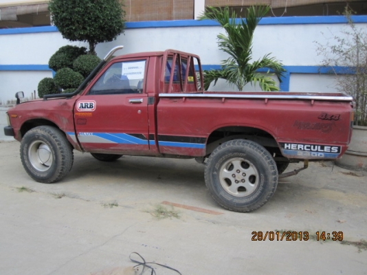 ขายกระบะ TOYOTA LN-30 4 ขอ ช่วงสั้น