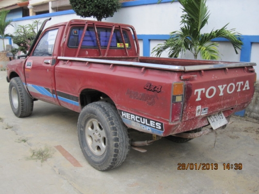 ขายกระบะ TOYOTA LN-30 4 ขอ ช่วงสั้น