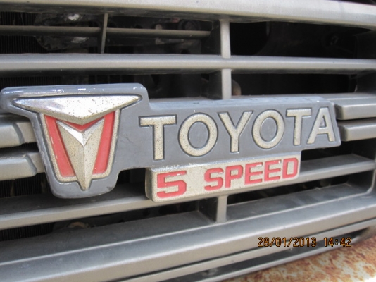 ขายกระบะ TOYOTA LN-30 4 ขอ ช่วงสั้น