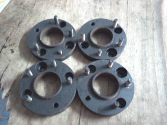 ขาย อะแดปเตอร์ 4รู 114 ออก 5รู 114  ขายถุกคับ