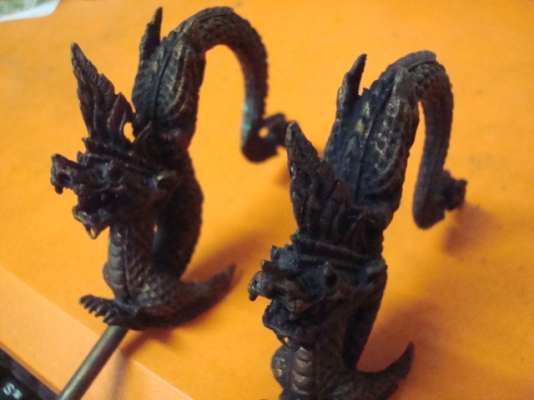 ขาย ตะขอทองเหลืองกรงนกหัวจุกเก่าเก็บ2ตัวนะ