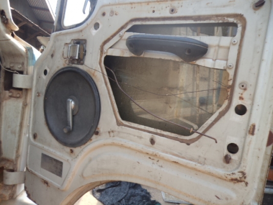 ขายรถ6ล้อใหญ่ฮีโน่KR ช่วงยาว6เมตร สภาพดีราคาถูกๆๆ ขายรถ6ล้อใหญ่ฮีโน่KR ช่วงยาว6เมตร สภาพดีราคาถูกๆๆ