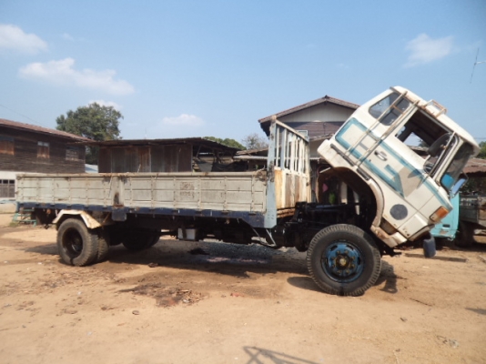 ขายรถ6ล้อใหญ่ฮีโน่KR ช่วงยาว6เมตร สภาพดีราคาถูกๆๆ ขายรถ6ล้อใหญ่ฮีโน่KR ช่วงยาว6เมตร สภาพดีราคาถูกๆๆ