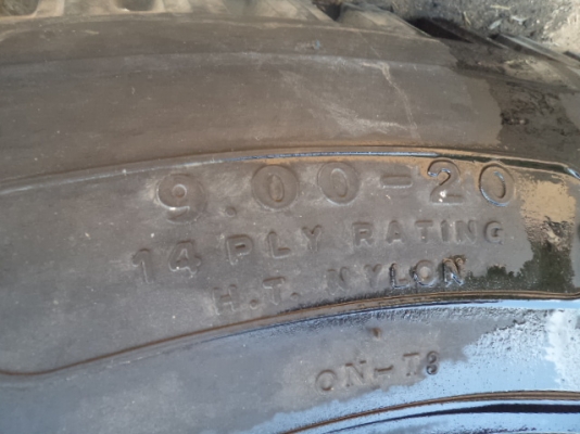 ขายรถ6ล้อใหญ่ฮีโน่KR ช่วงยาว6เมตร สภาพดีราคาถูกๆๆ ขายรถ6ล้อใหญ่ฮีโน่KR ช่วงยาว6เมตร สภาพดีราคาถูกๆๆ