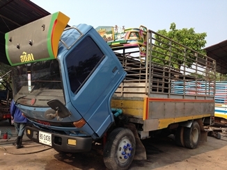 ขายNPR 120 รถห้างเกียร์สั้นกระบะคาโก้ข้างปิเนียม