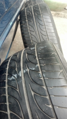 ยางดันลอบปี09 205/45/17 ราคา3300
