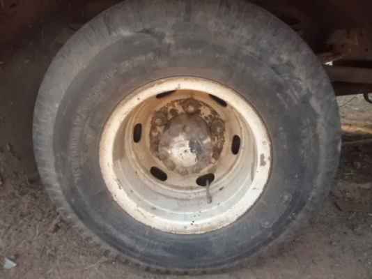 ขายรถ6ล้อฮีโน่FD17เทเลอร์พร้อมเครน2.5ตัน เครื่องH07C